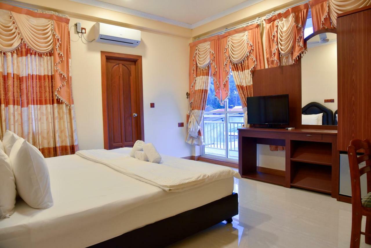 Nalaveshi Inn Huraa Extérieur photo